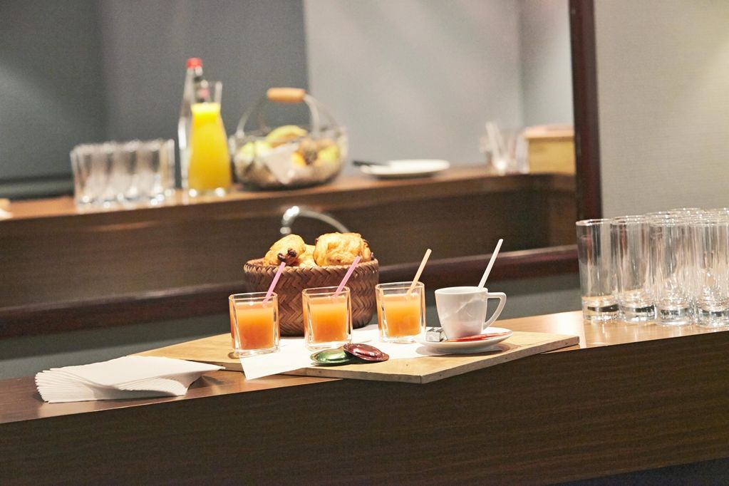 Campanile Le Mans Est Hotell Restaurant bilde