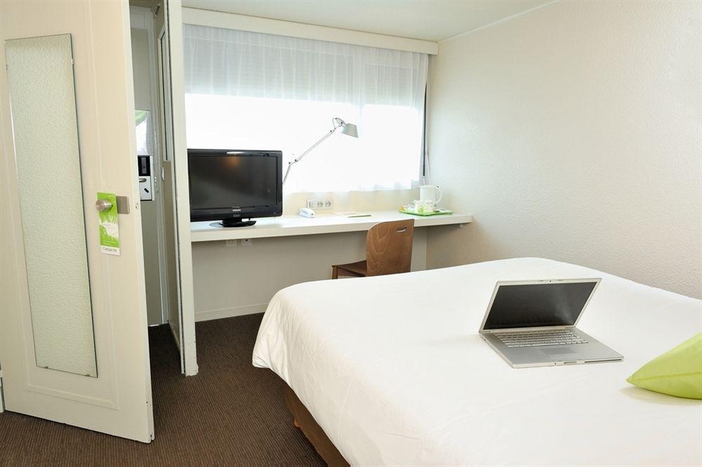 Campanile Le Mans Est Hotell Eksteriør bilde